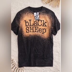NWT KIG Black Sheep Graphic Tee Medium